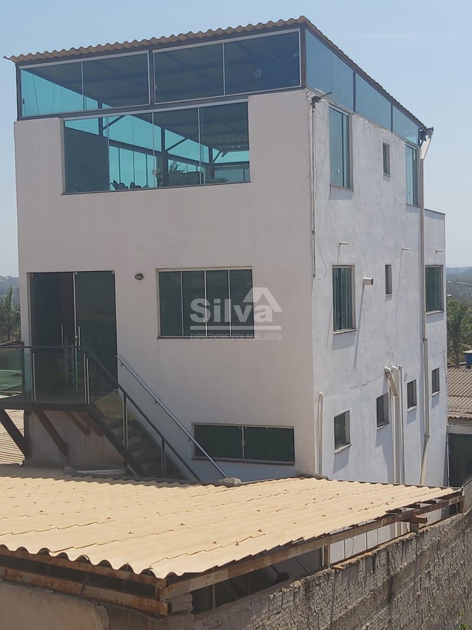 Casa 3 Andares com Loja, Mezanino e Terraço. Oportunidade Única 