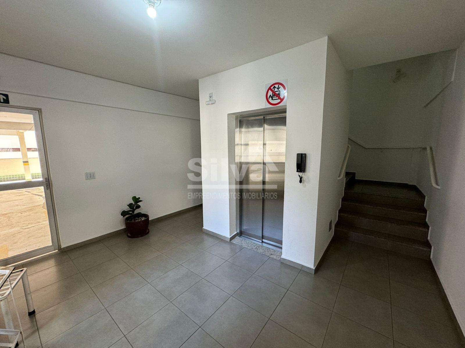 Apartamento de 80m  com 3 Quartos, Suíte e Elevador, Oportunid...