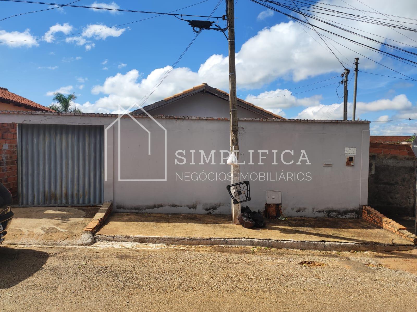 CASA EM PONTALINA GO