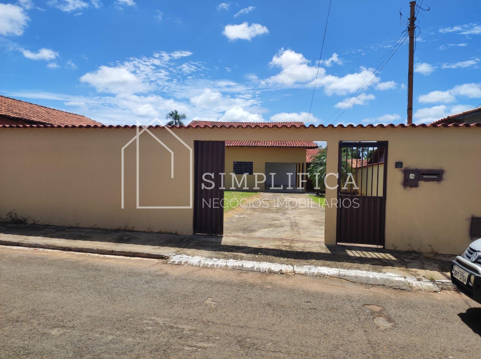 CASA EM PONTALINA GO