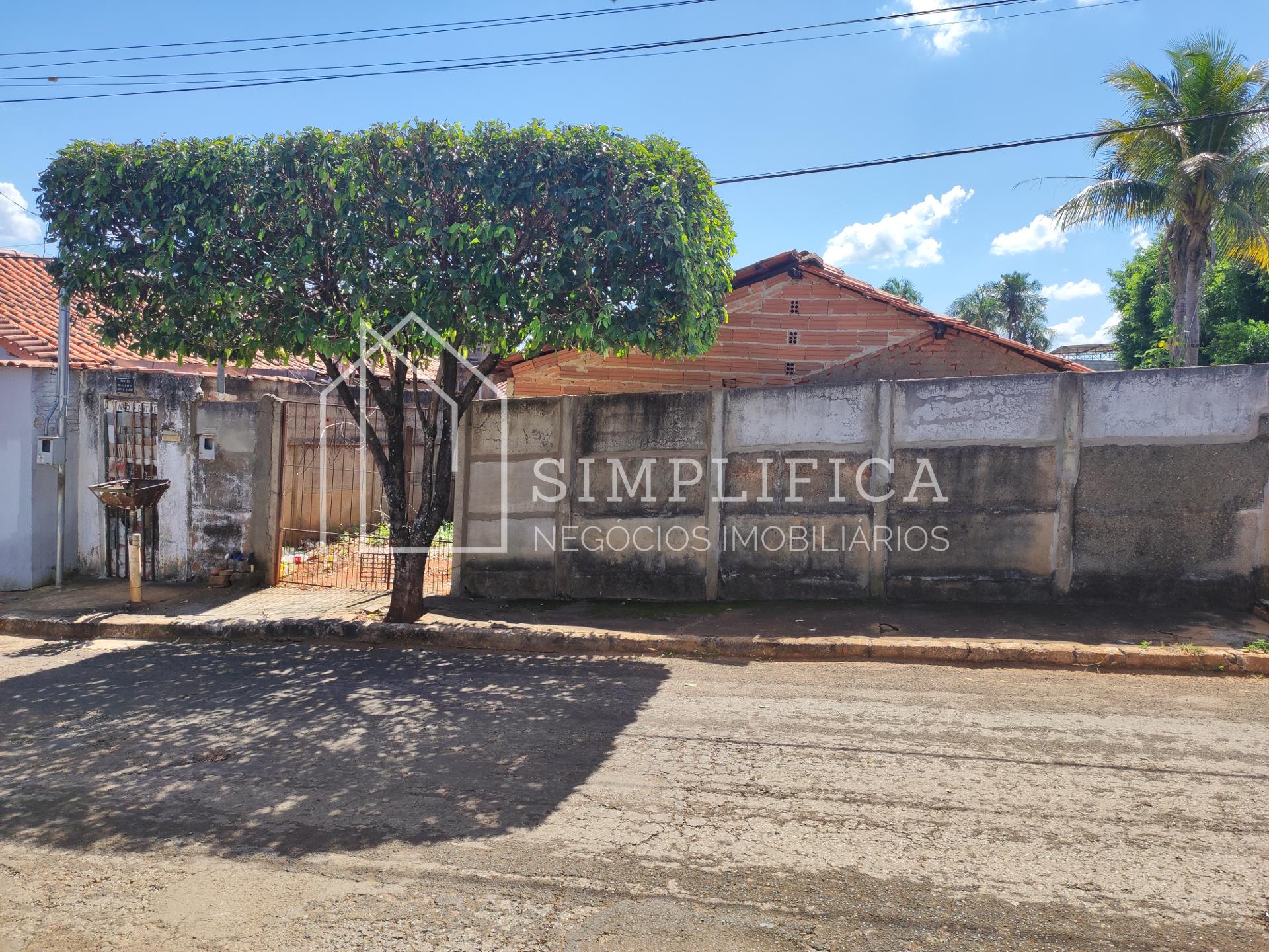 BARRAC?O EM PONTALINA GO