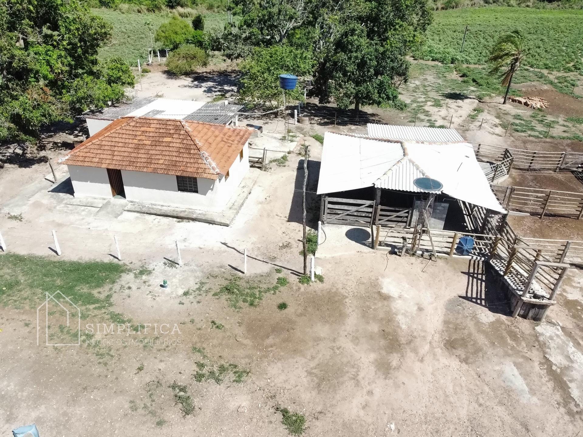 S?tio para venda e loca??o na Zona Rural em PONTALINA - GO