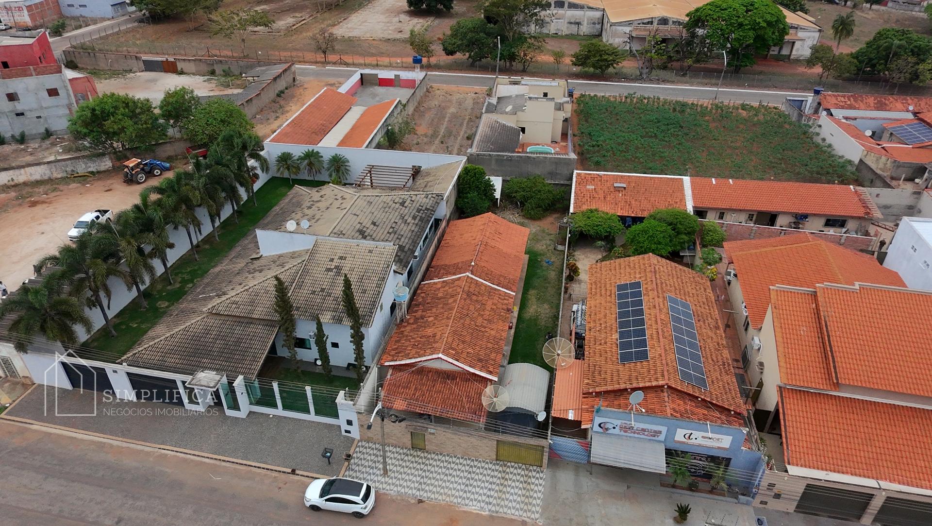 Casa ? Venda em Edeia  GO  3 Quartos, Su?te e Quintal Amplo