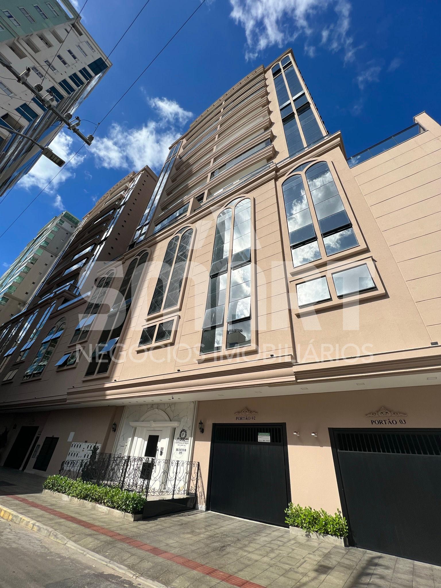 Apartamento à venda, 4 Suítes, 3 vagas Meia Praia, ITAPEMA - SC