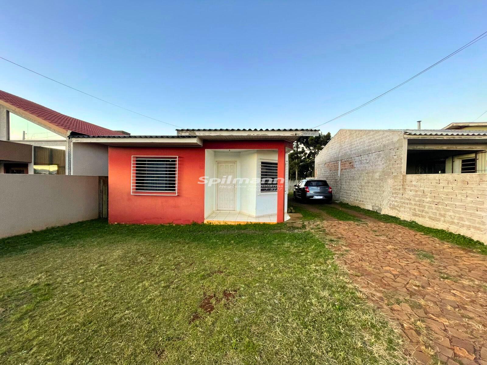 CASA À VENDA COM TERRENO AMPLO, SANTUÁRIO, PALMAS - PR