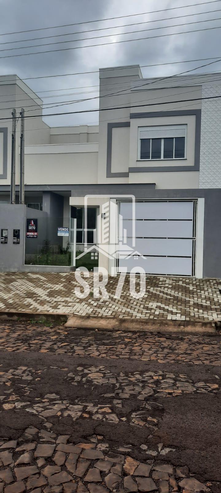 Sobrado com 3 dormitrios  venda, CENTRO, QUEDAS DO IGUACU - PR
