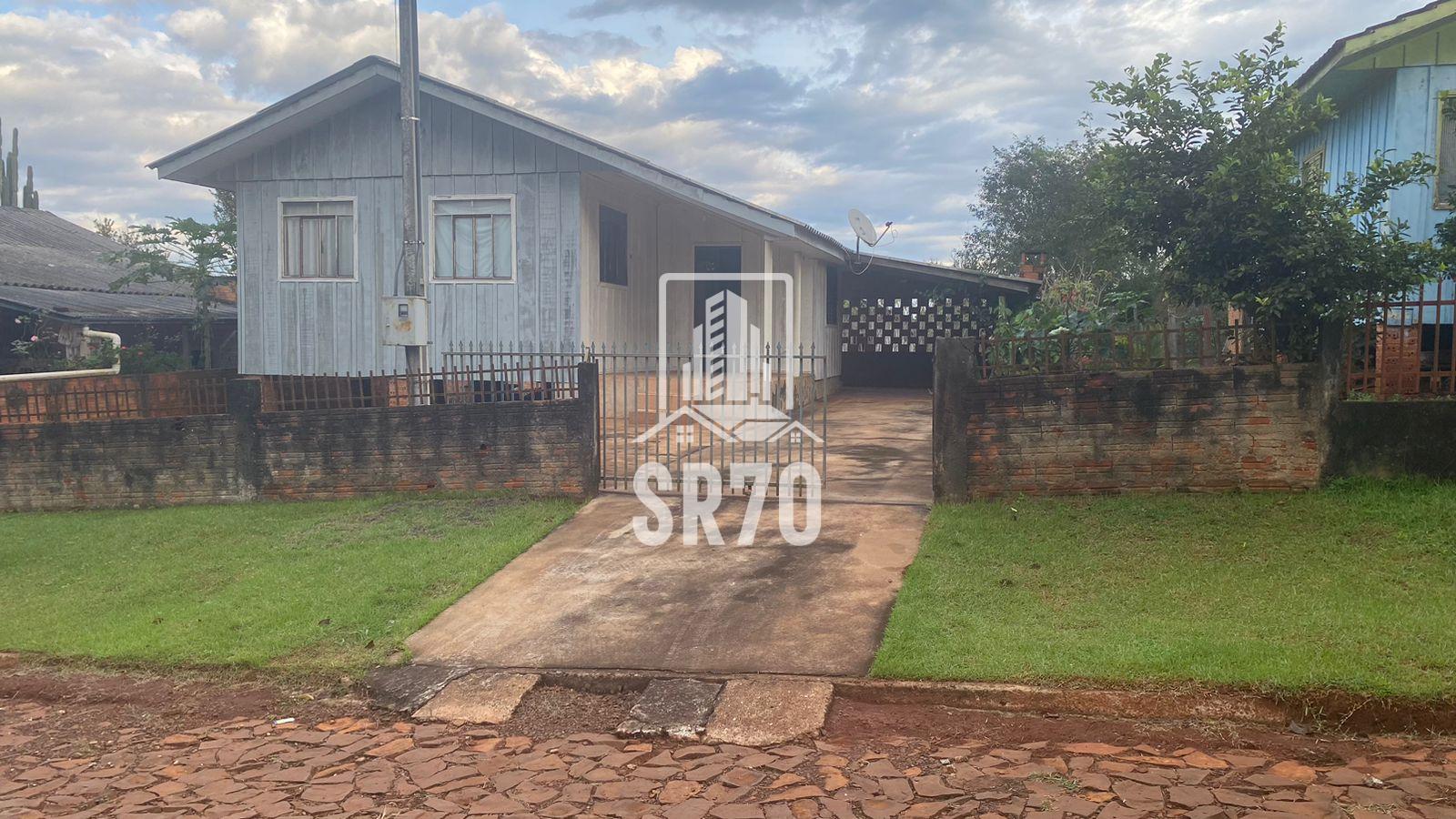 Casa com 3 dormitrios  venda, PINDORAMA, QUEDAS DO IGUACU - PR