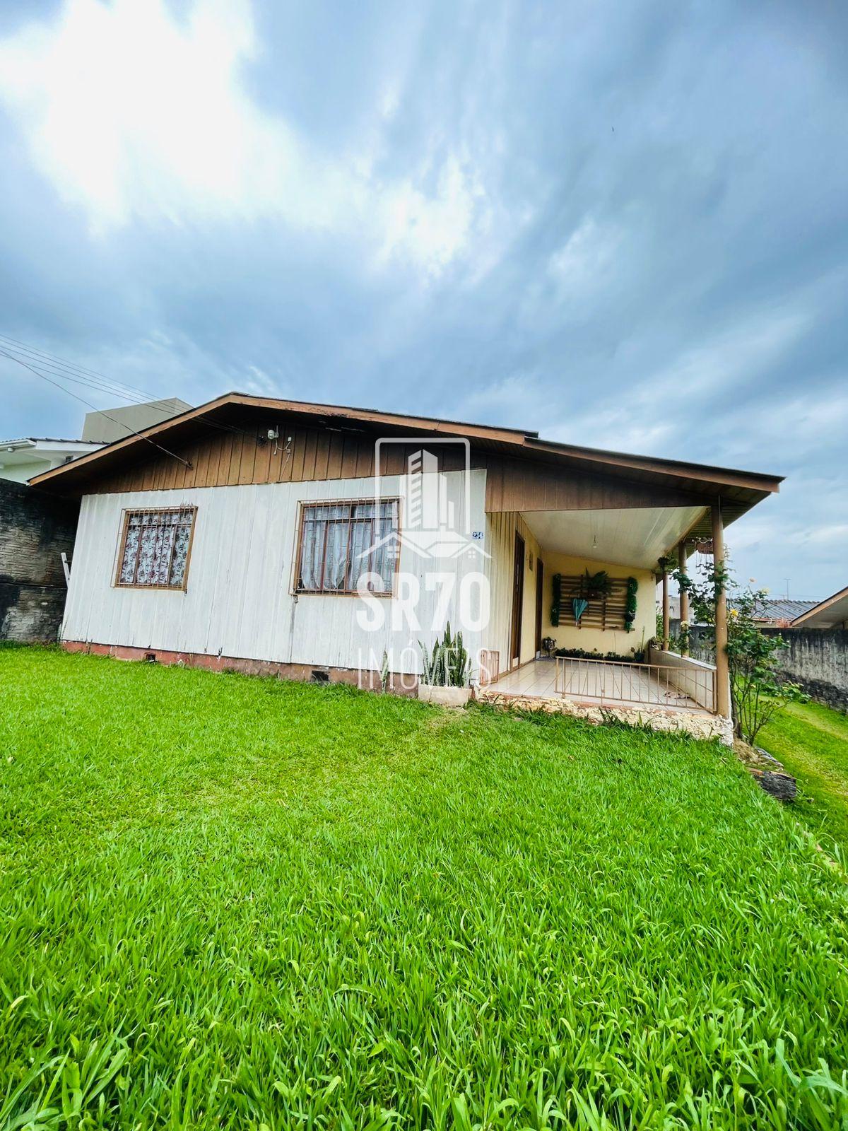 Casa com 3 dormitrios  venda, CENTRO, QUEDAS DO IGUACU - PR