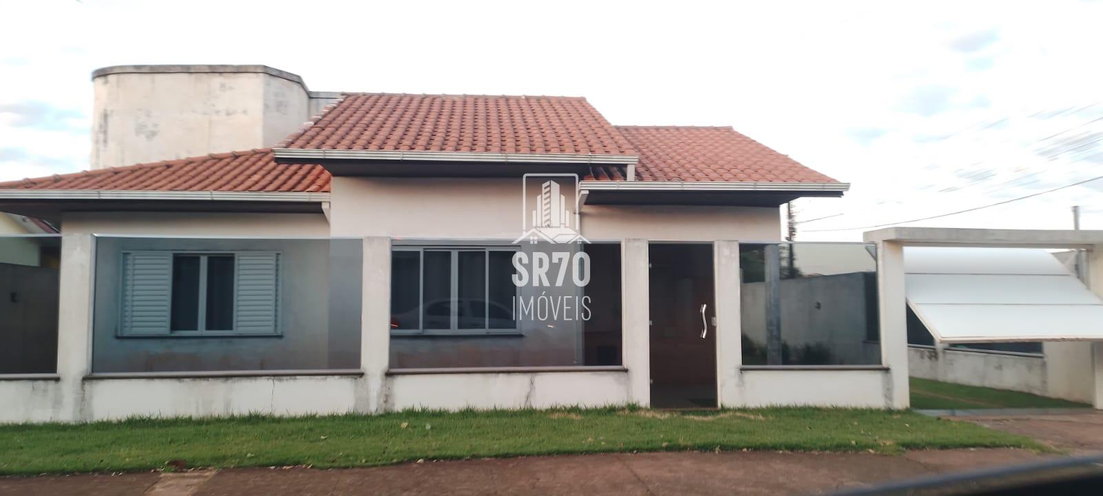 Casa com 3 dormit�rios para loca��o, LUZITANI, QUEDAS DO IGUACU - PR