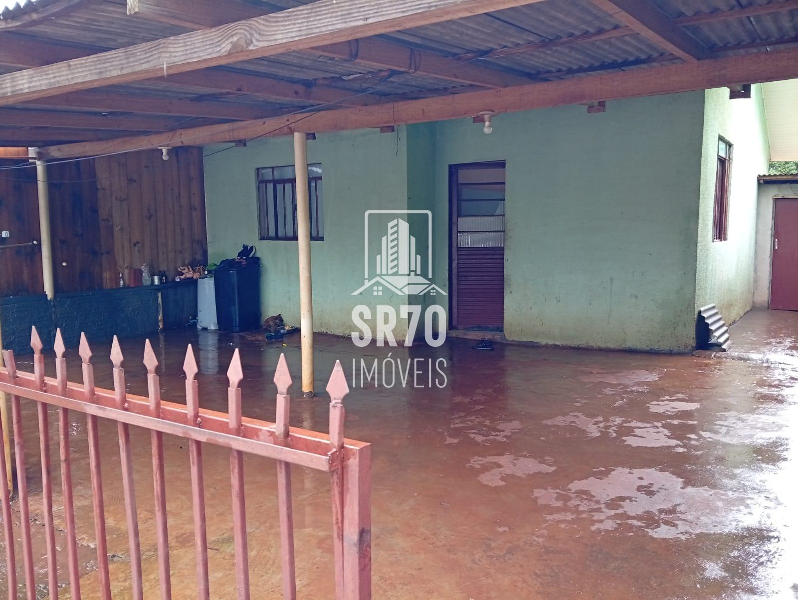 Im�vel Urbano, Casa de alvenaria com aproximadamente 60m�