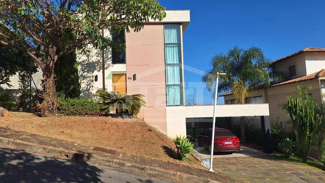 Casa com 4 quartos, 255 m  para aluguel por R  7.000- Várzea - Lagoa Santa MG