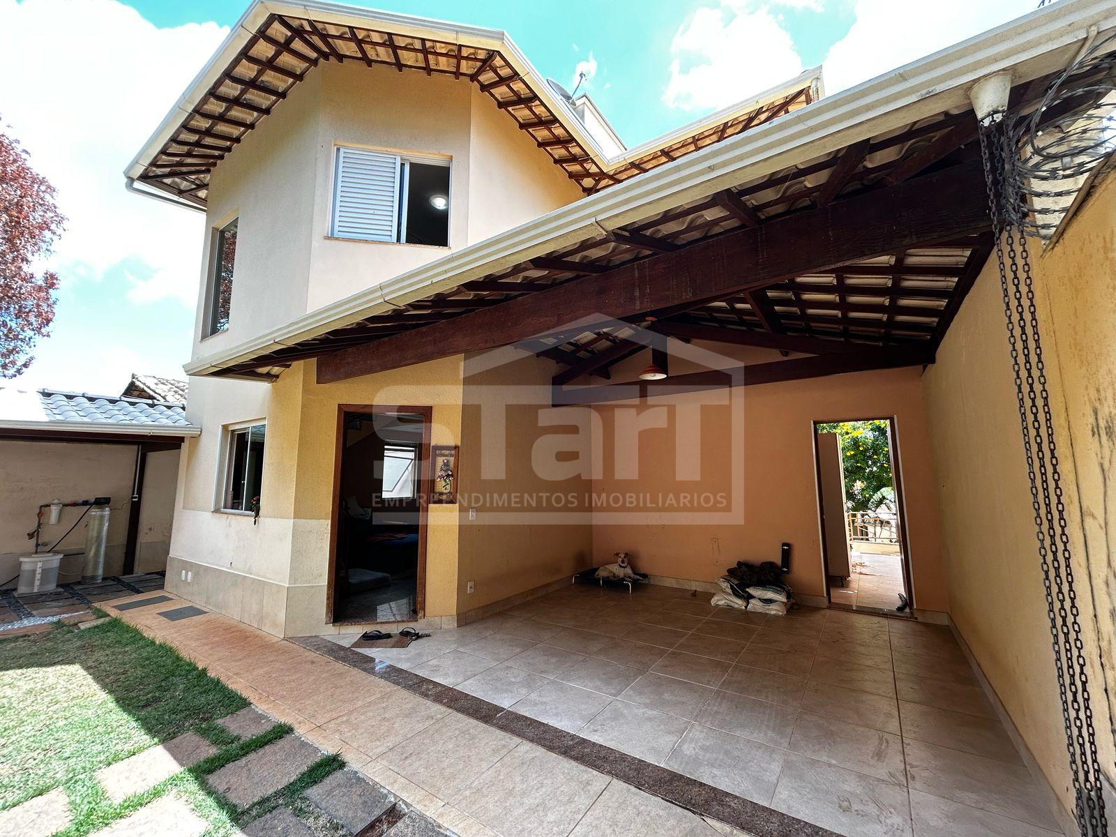 Excelente Casa Mobiliada para Alugar em Lagoa Santa - R  6.000 mês
