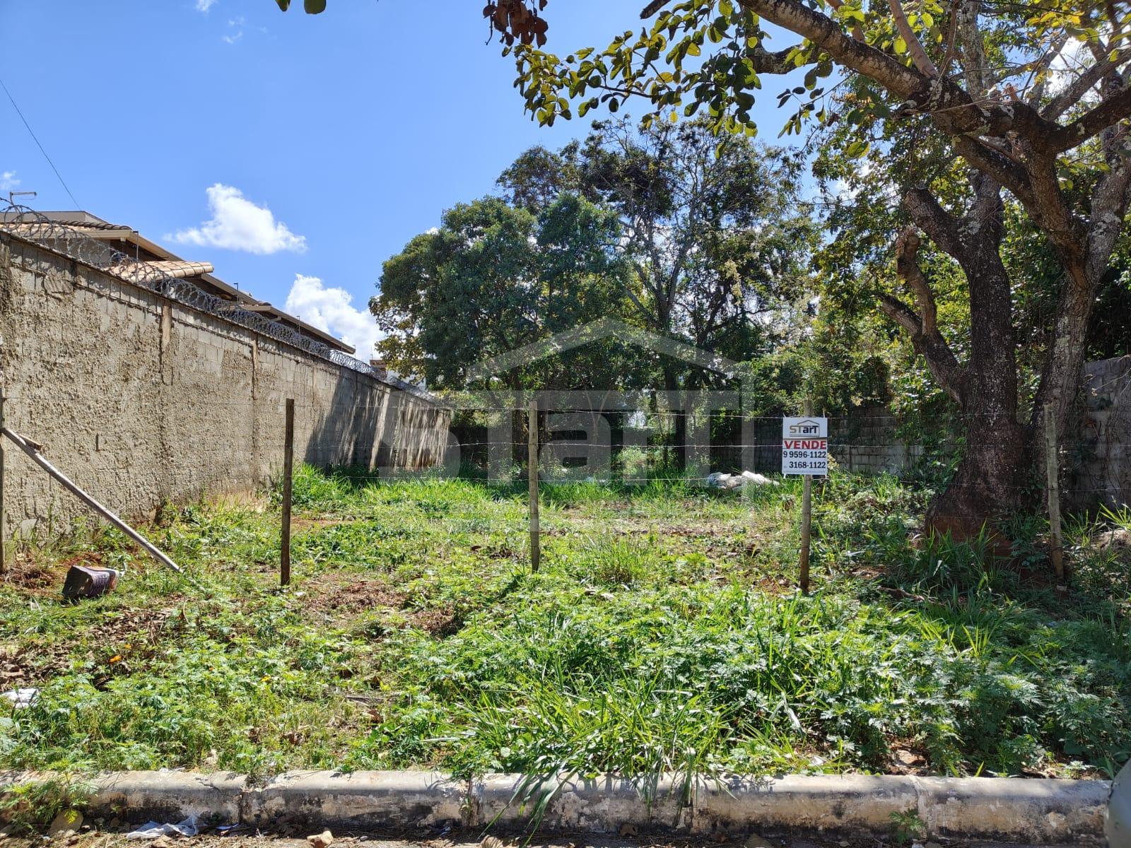 Lote à Venda no Bairro Lundceia por R 420.000 Excelente Oportunidade 