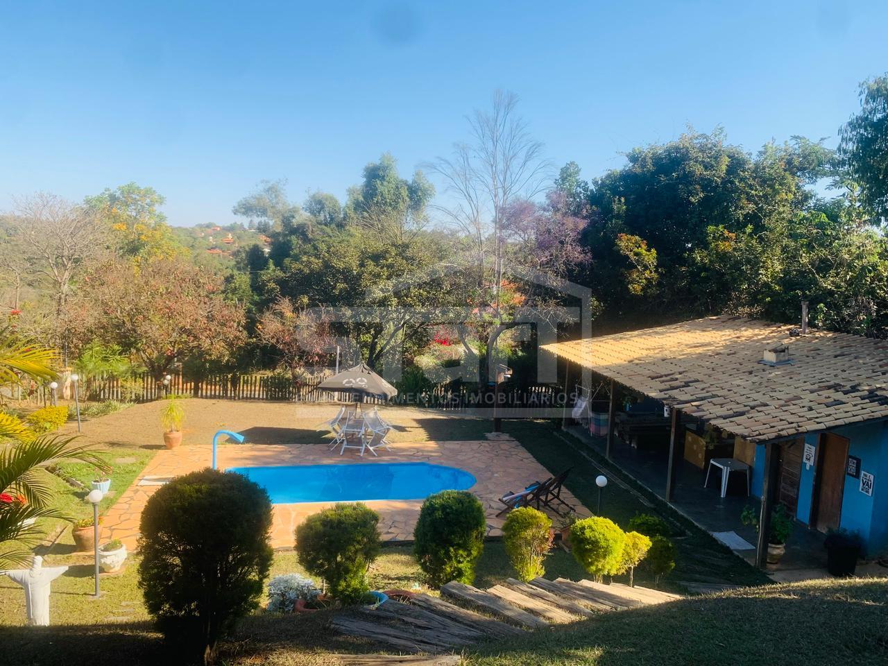 Casa com lazer completo à venda no Condomínio Aldeia da Jaguara por R  590.000