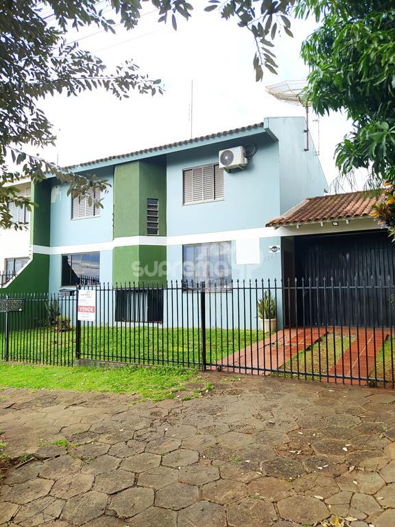 Sobrado com 3 dormitrios  venda, Bairro Cidade Alta, MEDIANEIRA - PR