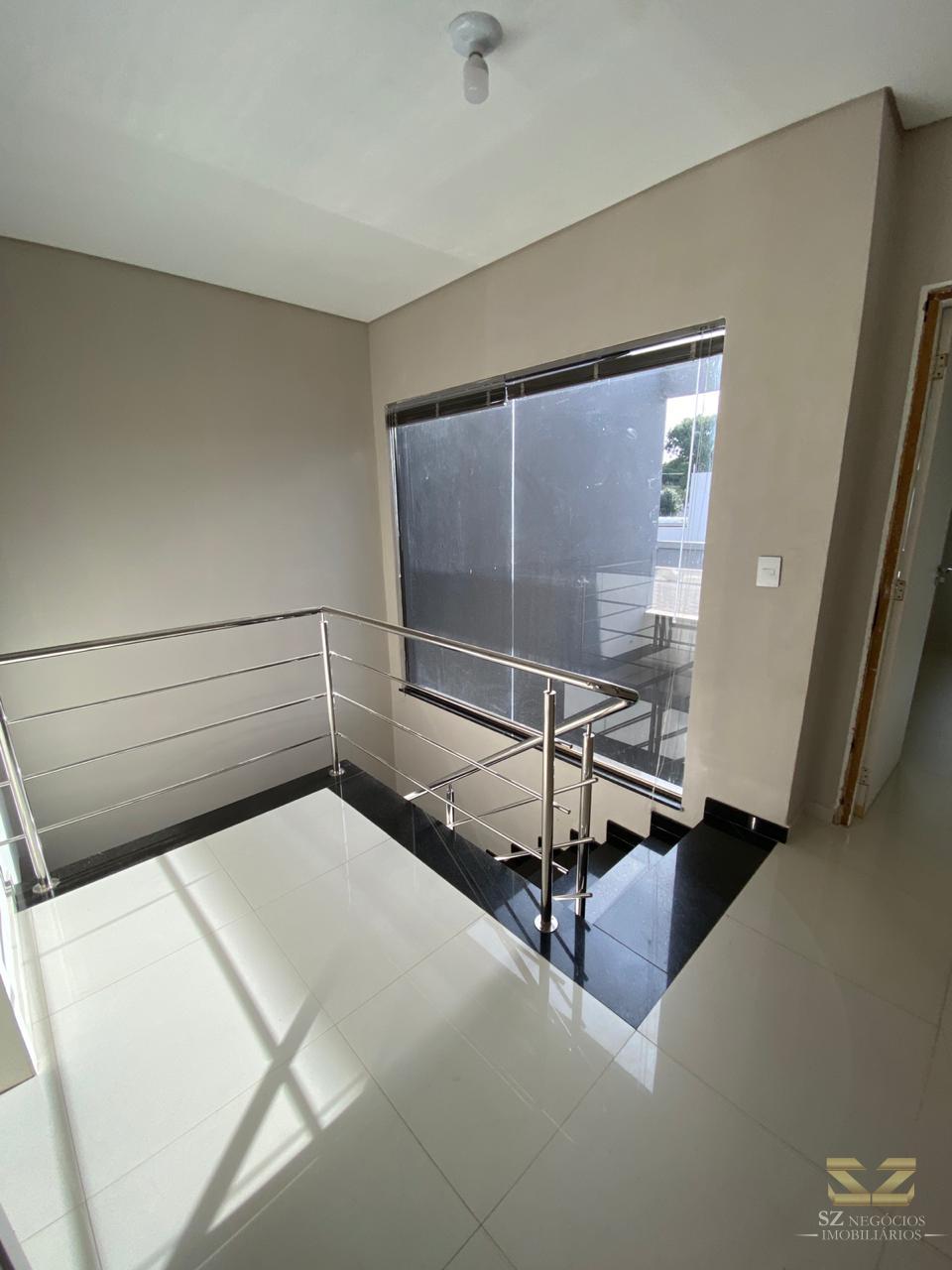 SOBRADO À VENDA COM 01 SUÍTE E 02 DORMITÓRIOS - PARQUE PRESIDENTE I, FOZ