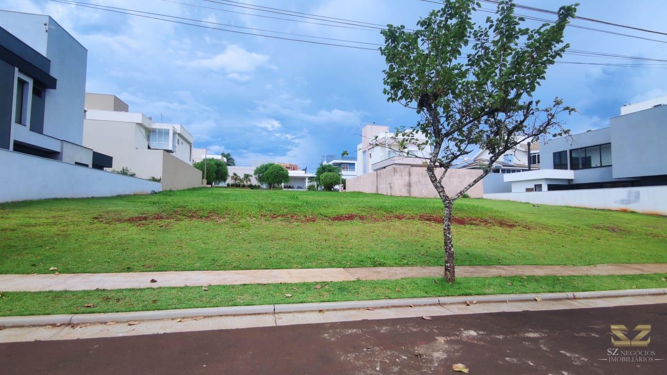 TERRENO COM 300 M² NO CONDOMÍNIO TERRAS ALPHA I, FOZ DO IGUAÇU - PR