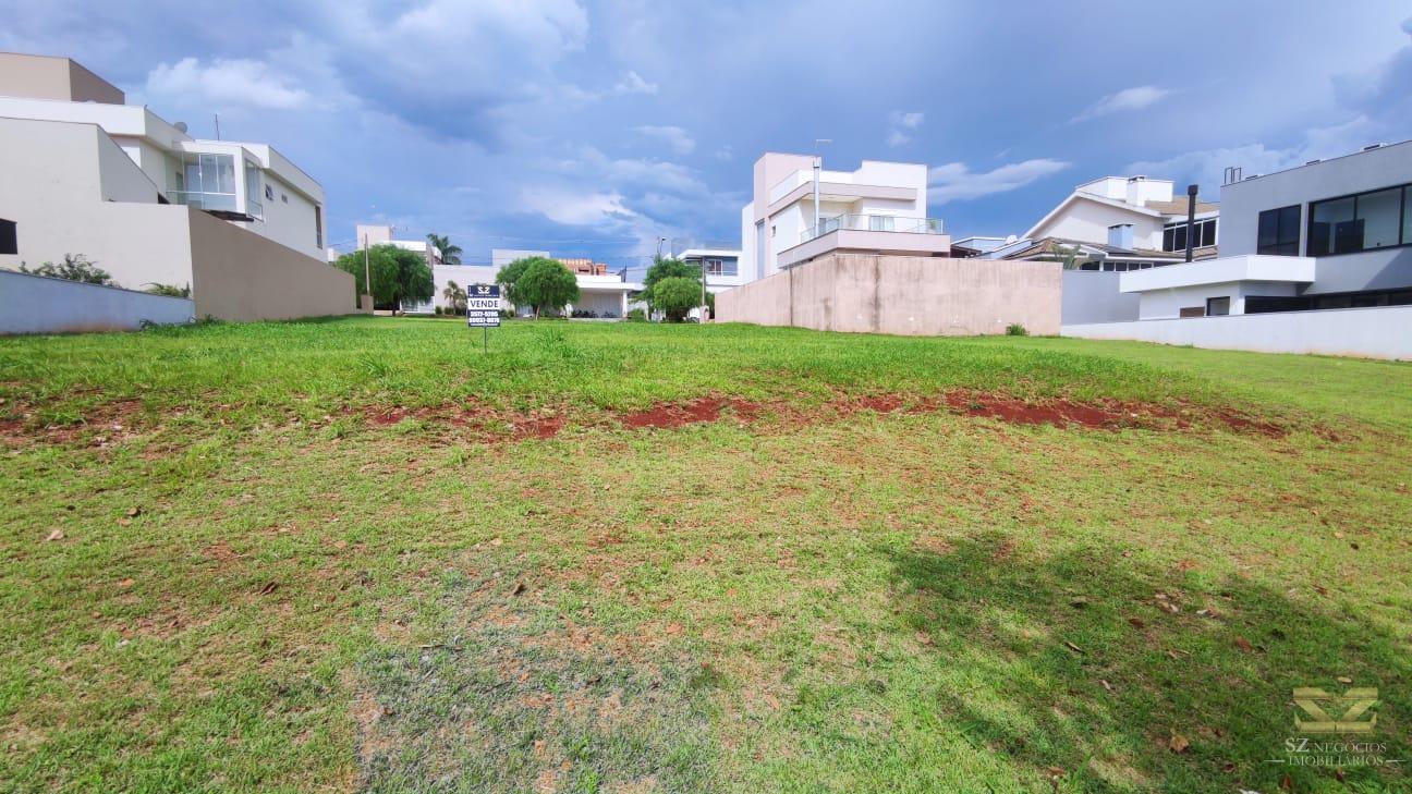 TERRENO COM 300 M² NO CONDOMÍNIO TERRAS ALPHA I, FOZ DO IGUAÇU - PR