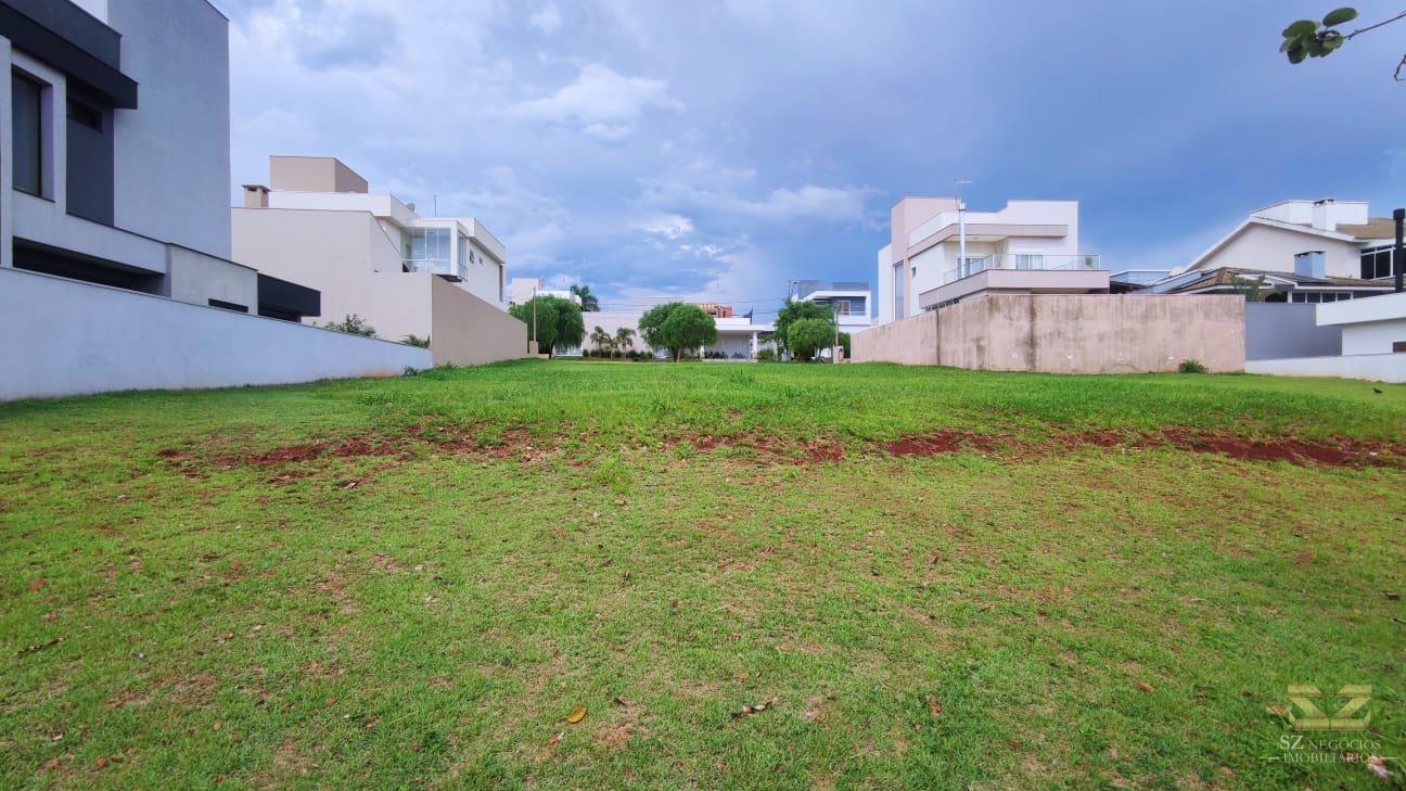 TERRENO COM 300 M² NO CONDOMÍNIO TERRAS ALPHA I, FOZ DO IGUAÇU - PR