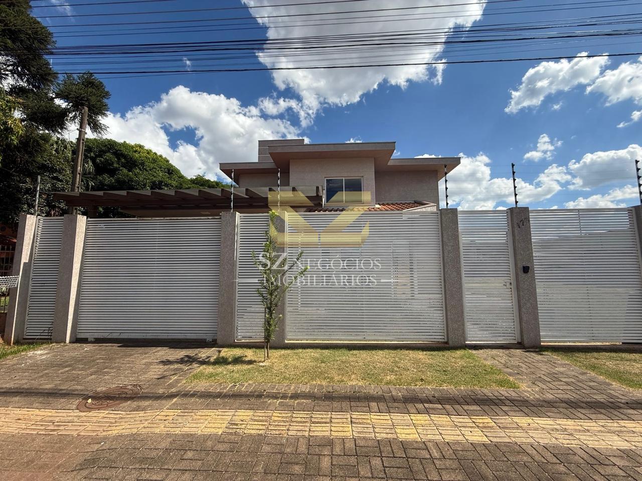 SOBRADO ? VENDA COM 5 DORMIT?RIOS E TERRENO DE 480,00M , PARQU...