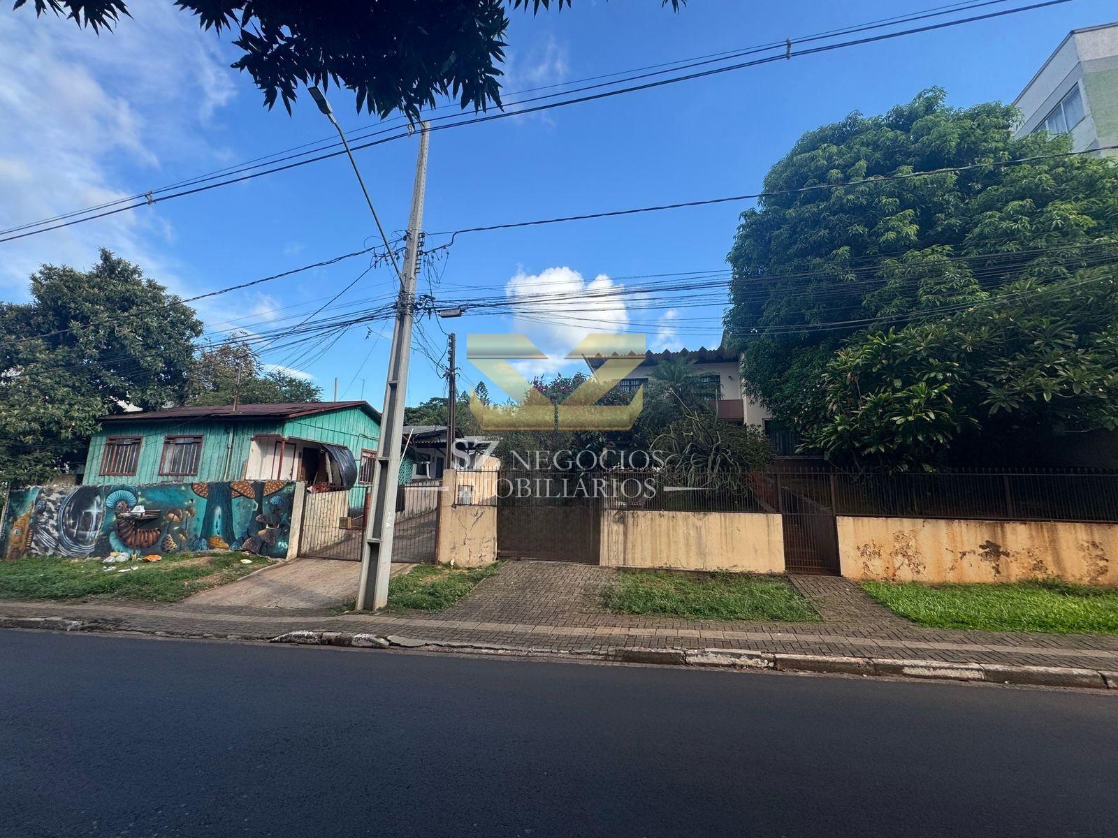 TERRENO ? VENDA NO CENTRO DE FOZ DO IGUA?U, COM 1.800M  - PR