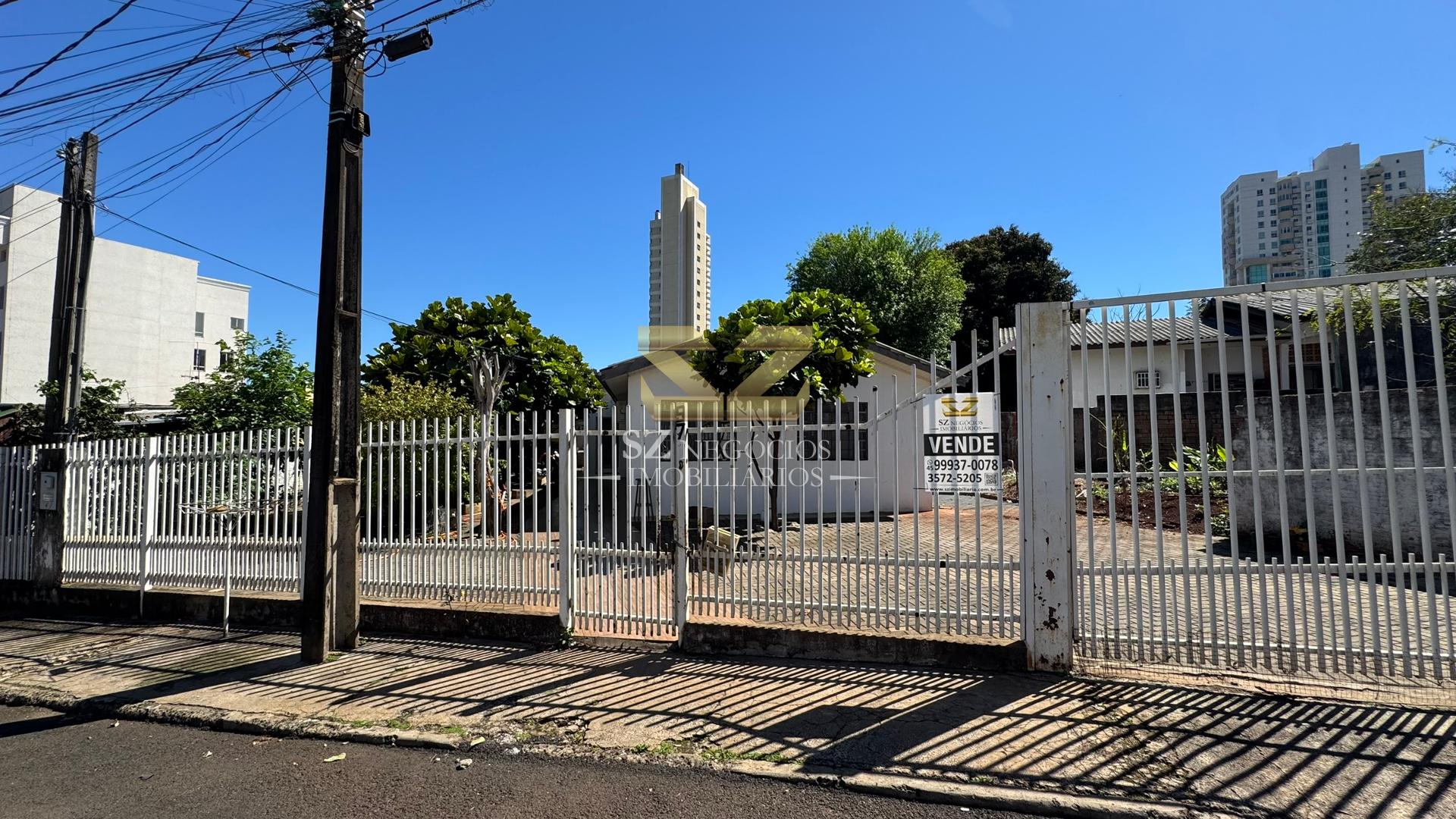 Casa à venda próximo ao Polo Centro, Vila Cr 1, FOZ DO IGUACU - PR