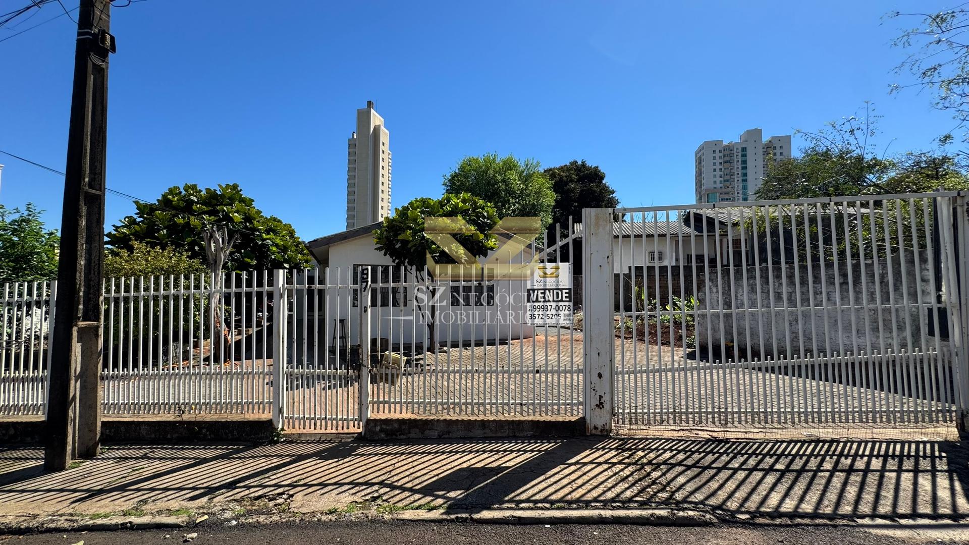 Casa à venda próximo ao Polo Centro, Vila Cr 1, FOZ DO IGUACU - PR