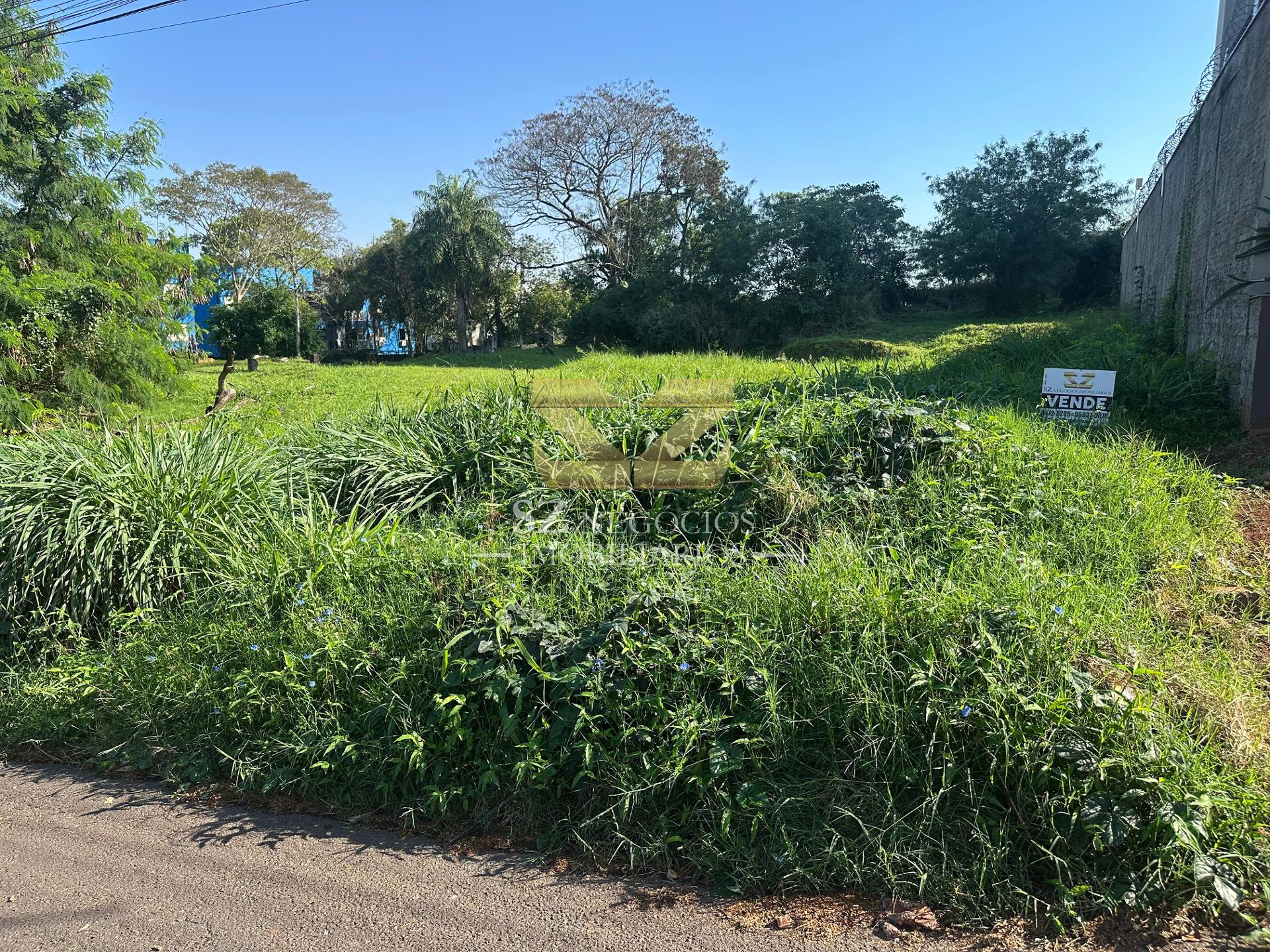 TERRENO À VENDA DE 555M  NO CENTRO DE FOZ DO IGUAÇU - PR
