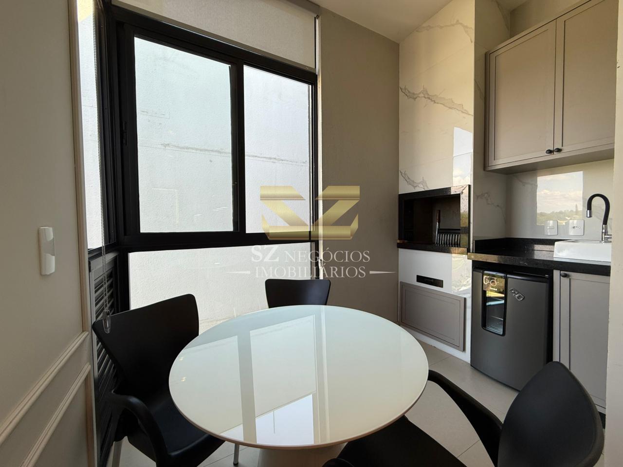 APARTAMENTO À VENDA MOBILIADO, COM 2 VAGAS NO RESIDENCIAL TANCREDO, FOZ