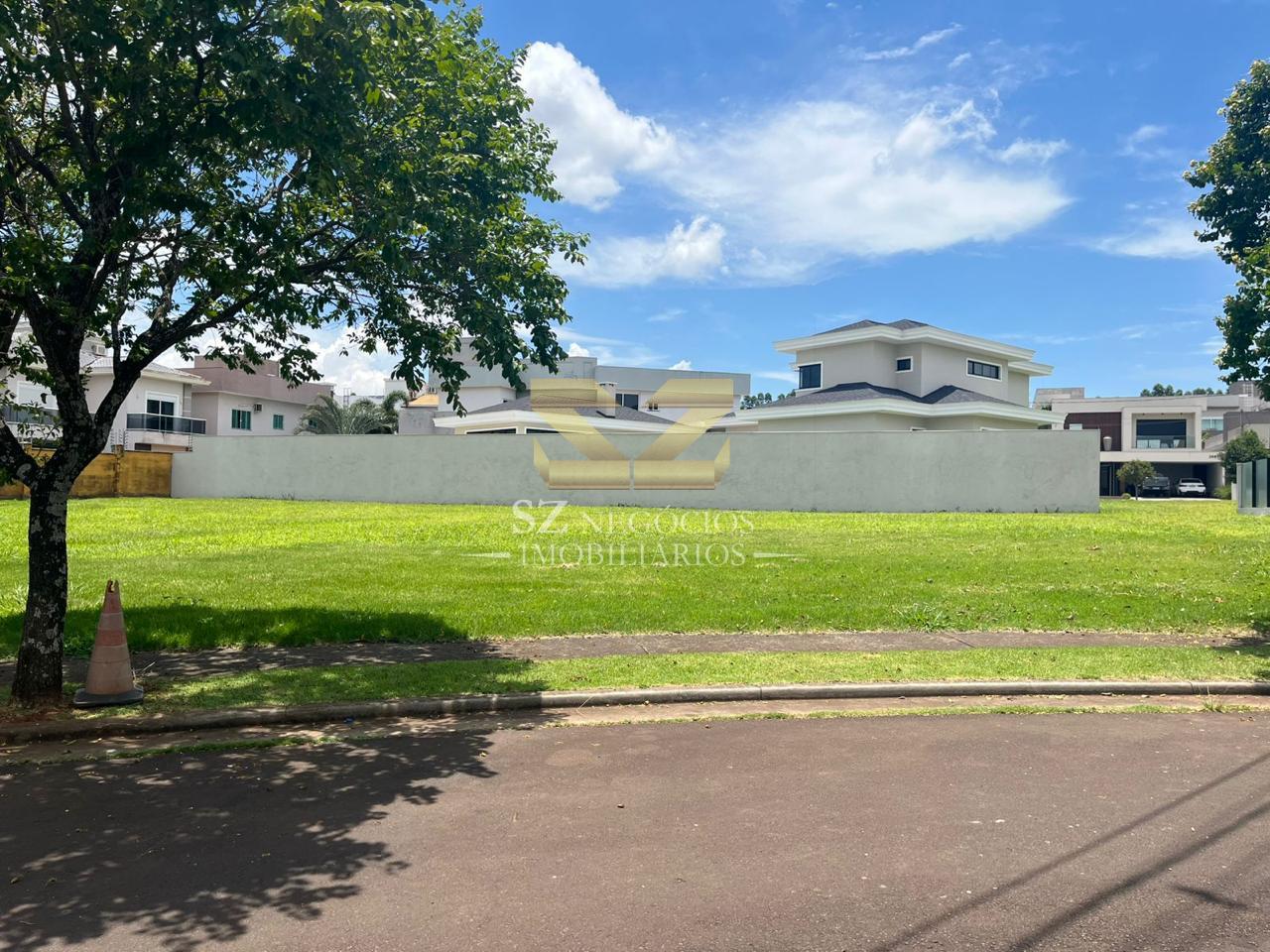 TERRENO À VENDA COM 917M  NO CONDOMÍNIO TERRAS ALPHA II, FOZ DO IGUAÇU - PR