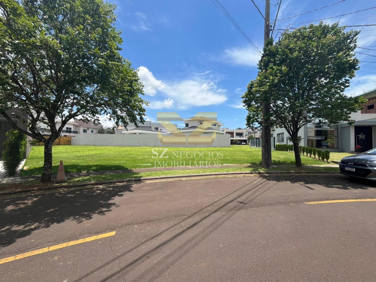 TERRENO À VENDA COM 917M  NO CONDOMÍNIO TERRAS ALPHA II, FOZ DO IGUAÇU - PR