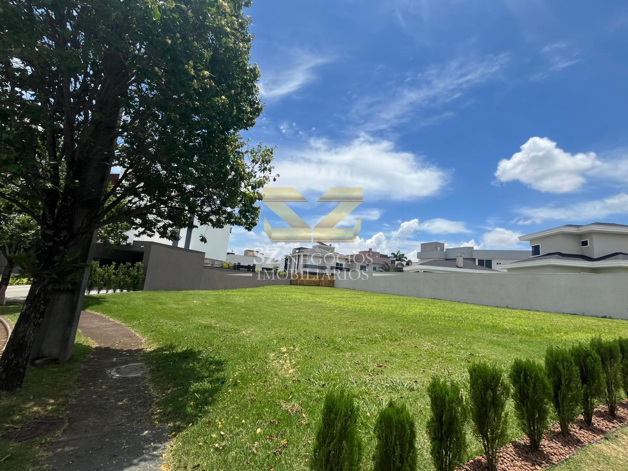 TERRENO À VENDA COM 917M  NO CONDOMÍNIO TERRAS ALPHA II, FOZ DO IGUAÇU - PR