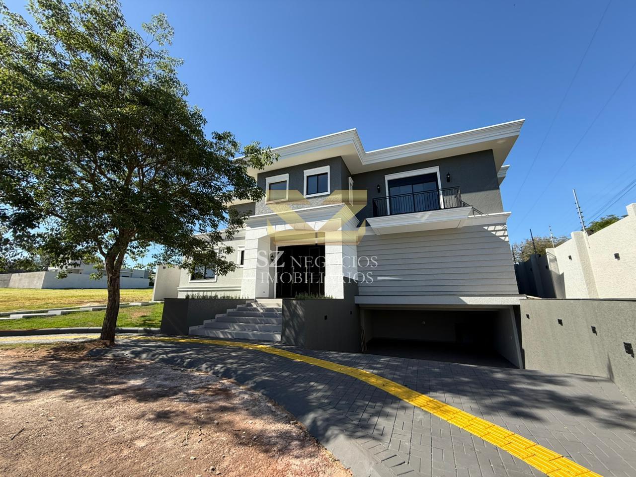 SOBRADO ALTO PADRÃO À VENDA COM 03 SUÍTES - CONDOMÍNIO ÀGUAS CLARAS - FOZ