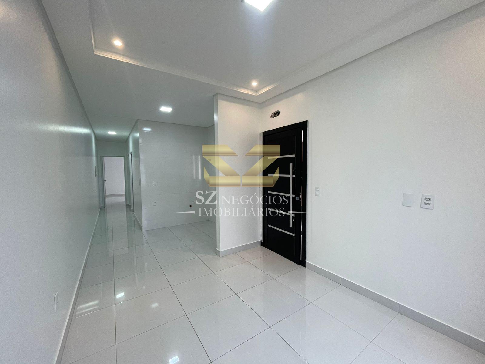 CASA À VENDA COM 02 DORMITÓRIOS SENDO 01 SUÍTE - JARDIM BUENOS AIRES, FOZ