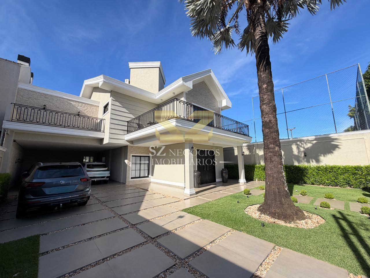 SOBRADO À VENDA  COM 1 SUÍTE E 2 DEMI SUÍTES E PISCINA JARDIM PANORAMA, FOZ