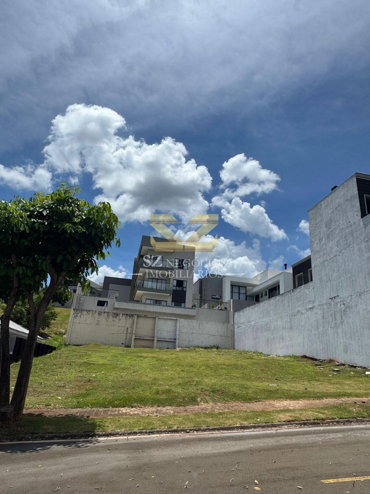 TERRENO À VENDA NO CONDOMÍNIO PORTO MADERO, FOZ DO IGUAÇU - PR