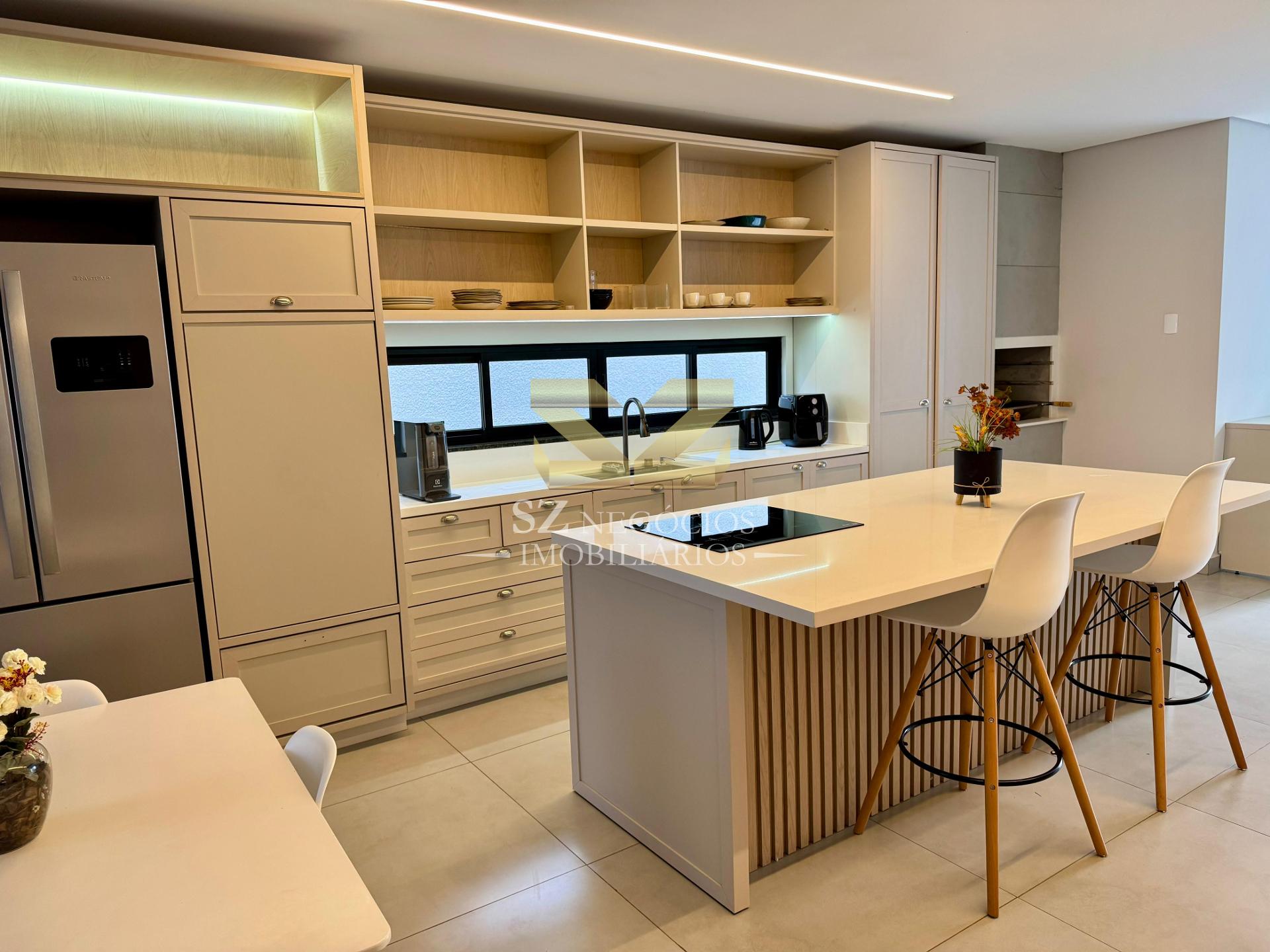 Casa com 3 dormitórios para locação, COGNOPOLIS, FOZ DO IGUACU - PR