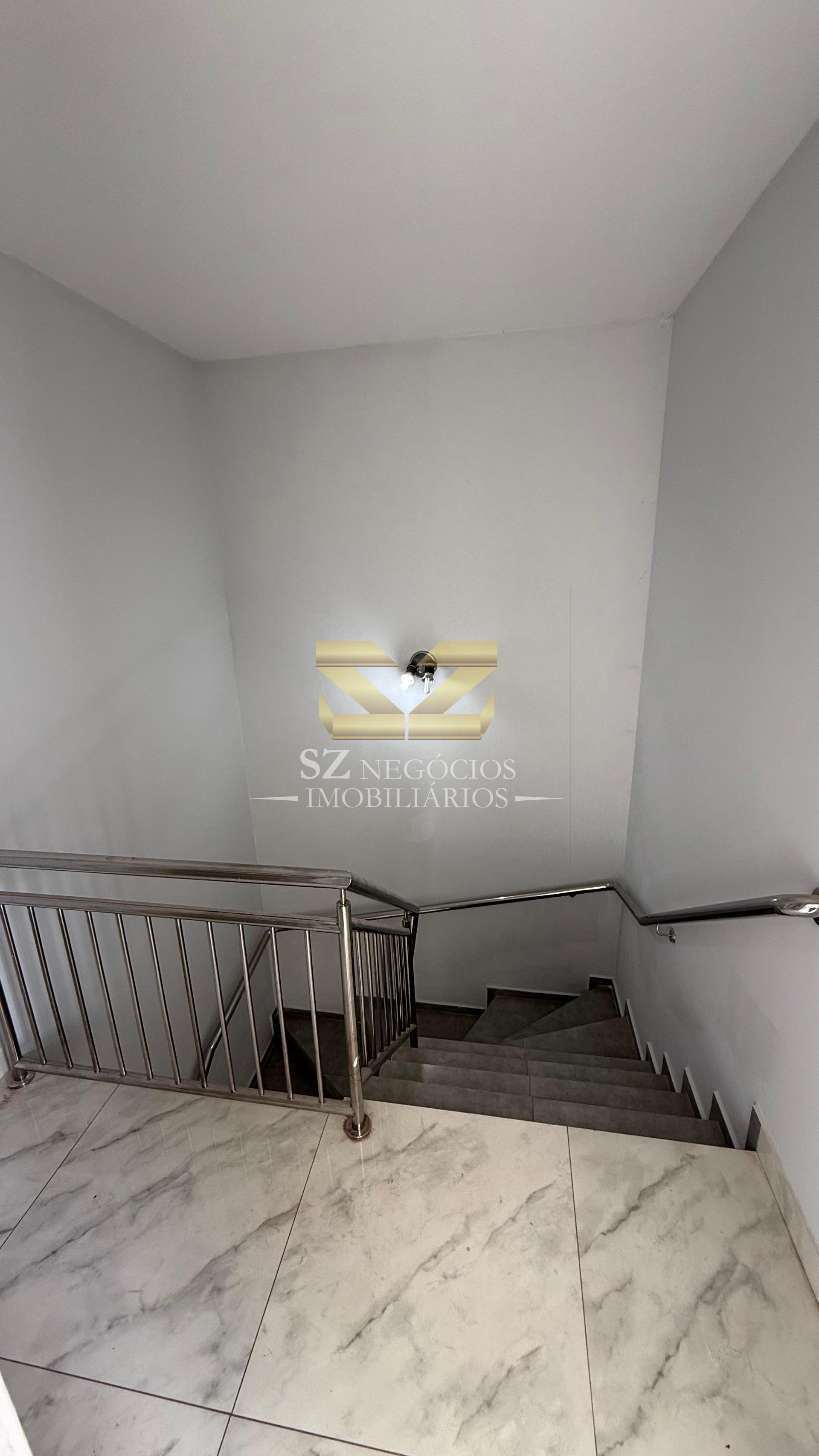 SOBRADO À VENDA  COM 03 DORMITÓRIOS, JARDIM TAROBA, FOZ DO IGUAÇU - PR