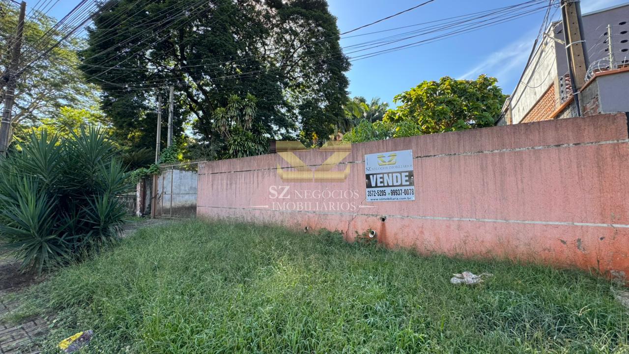 TERRENO COMERCIAL PARA VENDA COM 803,60 METROS,  NO CENTRO, FOZ DO IGUAÇU - PR