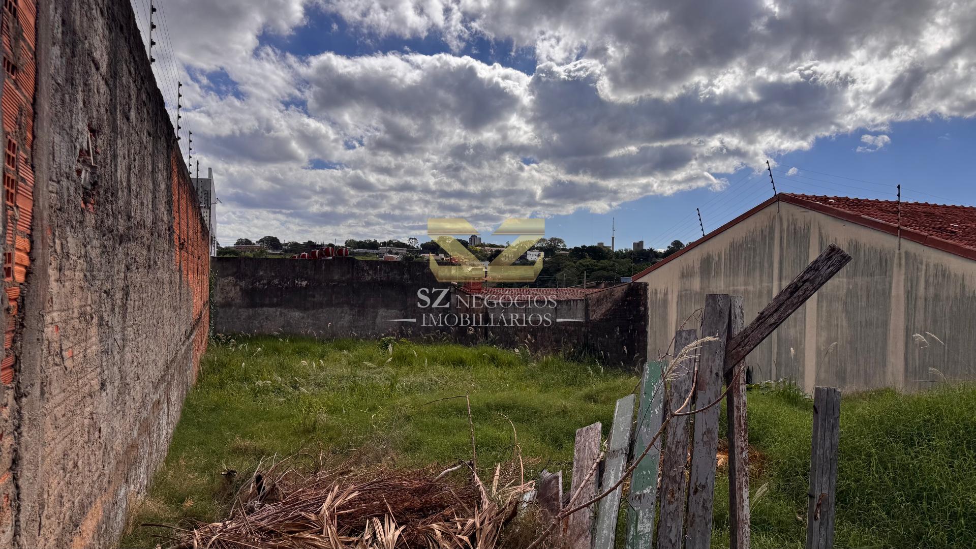 TERRENO PARA VENDA COM 414,06 METROS, NO JARDIM MANAUS, FOZ DO IGUAÇU - PR