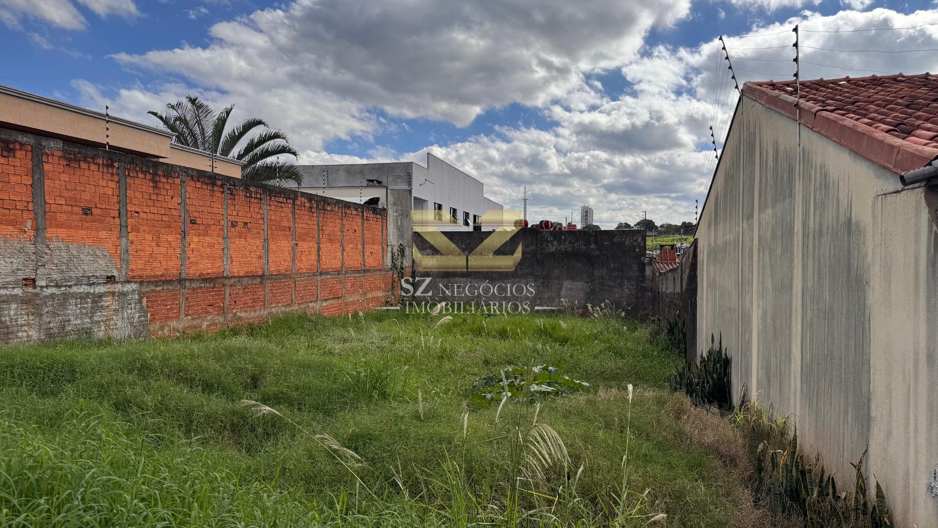 TERRENO PARA VENDA COM 414,06 METROS, NO JARDIM MANAUS, FOZ DO IGUAÇU - PR