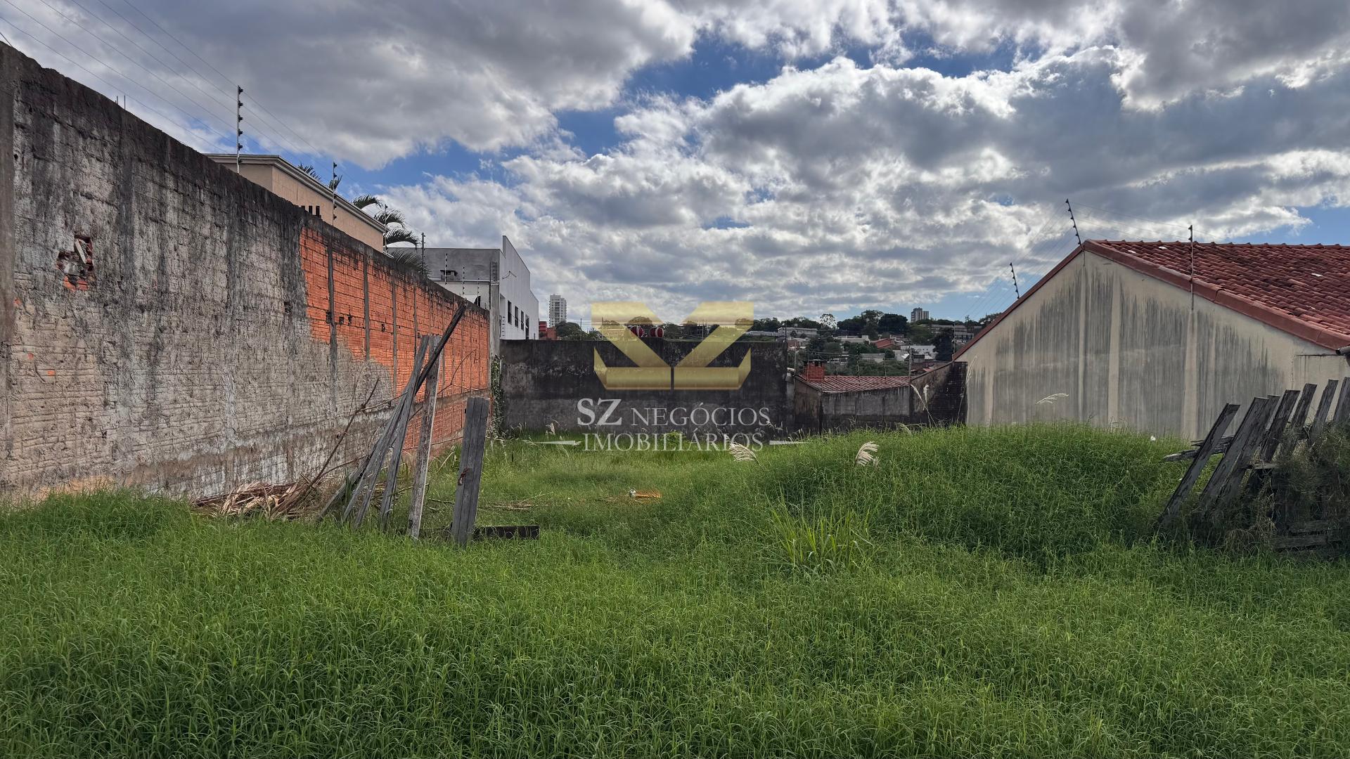 TERRENO PARA VENDA COM 414,06 METROS, NO JARDIM MANAUS, FOZ DO IGUAÇU - PR