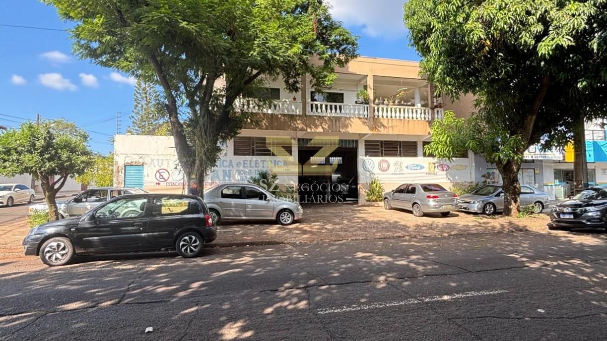 PRÉDIO COMERCIAL RESIDENCIAL E CASA À JARDIM LANCASTER - FOZ DO IGUAÇU - PR