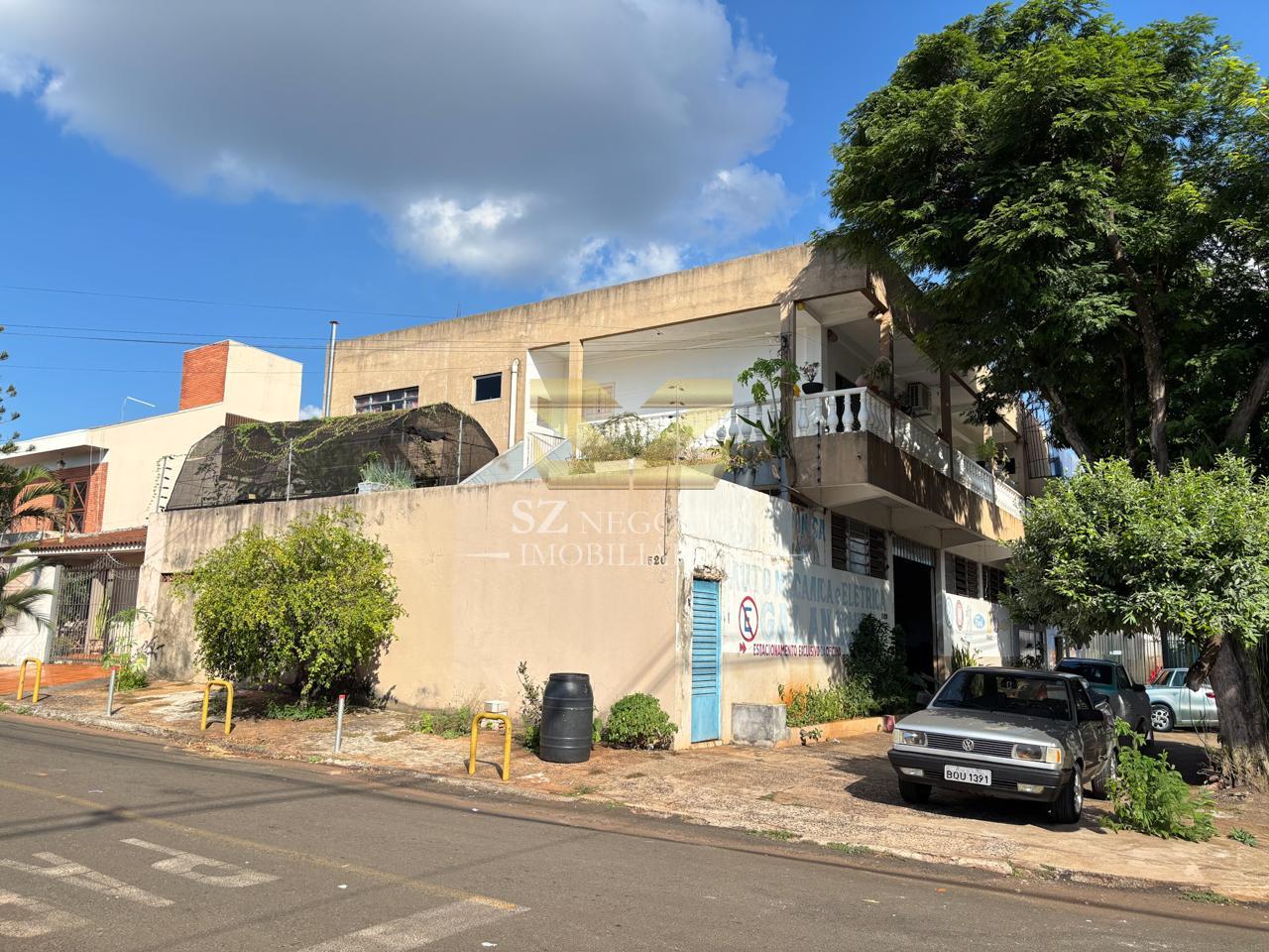 PRÉDIO COMERCIAL RESIDENCIAL E CASA À JARDIM LANCASTER - FOZ DO IGUAÇU - PR