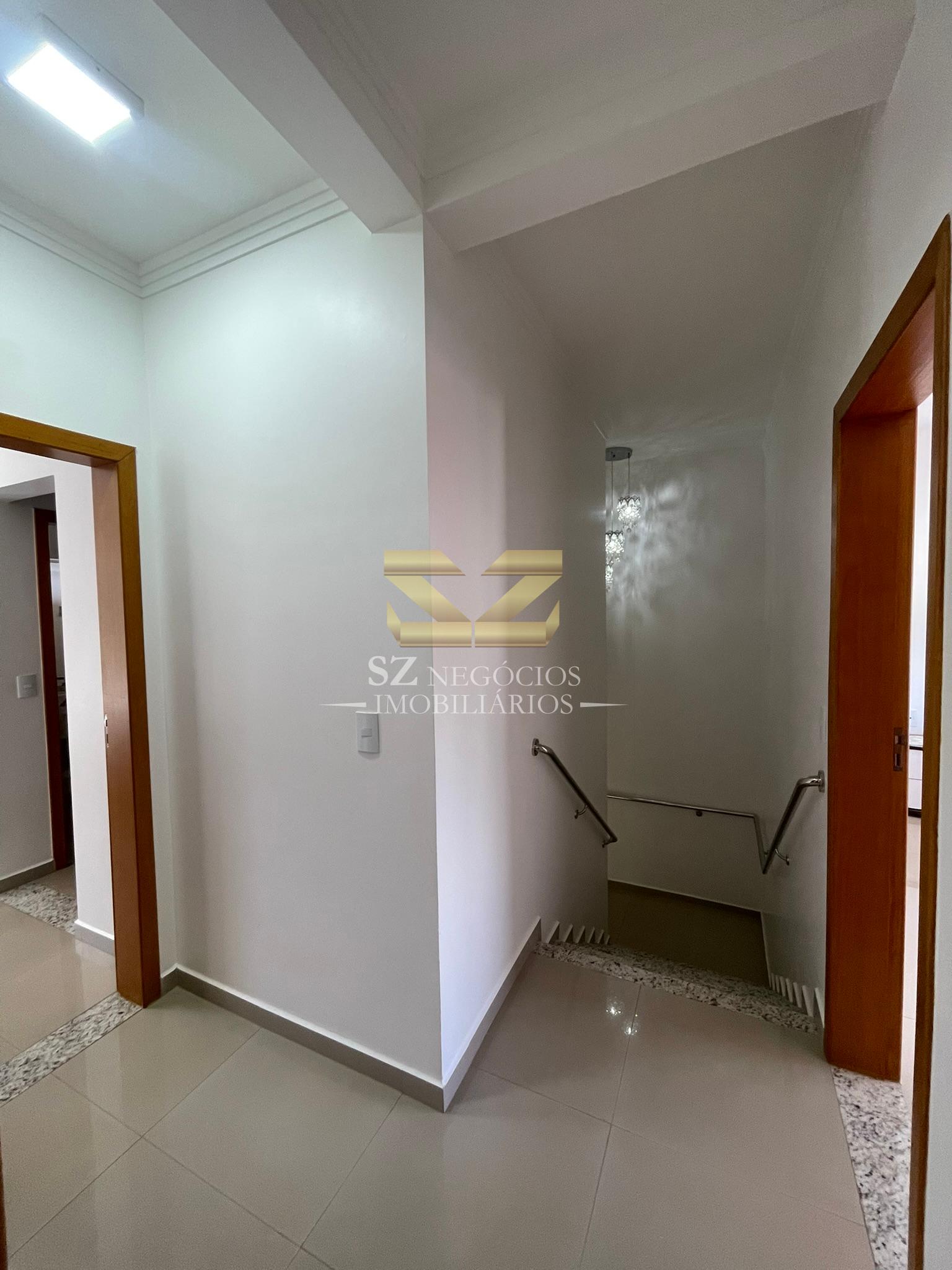 Sobrado com 3 dormitórios para locação, VILA A, FOZ DO IGUACU - PR
