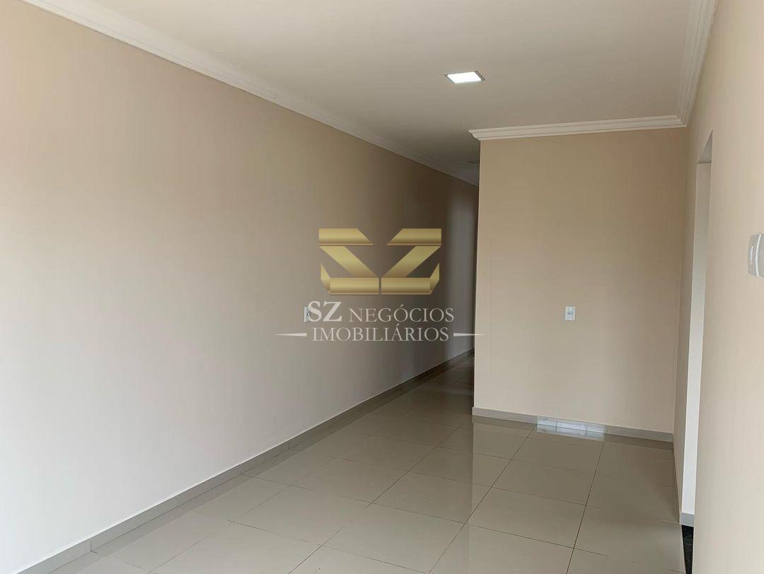 CASA À VENDA COM 02 DORMITÓRIOS SENDO 1 SUÍTE - JARDIM BUENOS AIRES - FOZ