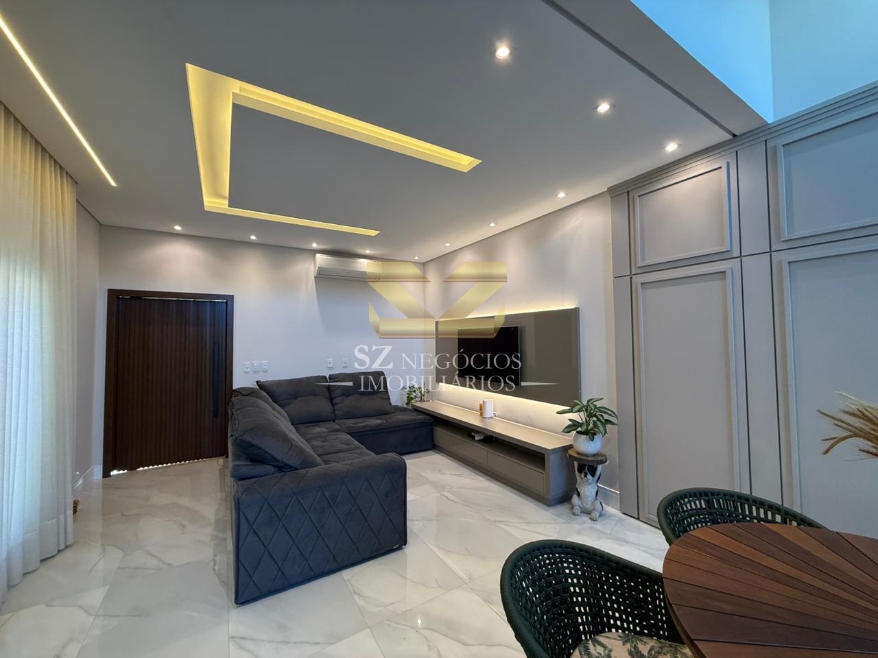 LINDA CASA TÉRREA MOBILIADA À VENDA NO CONDOMÍNIO VILLA CONSCIENTIA, FOZ