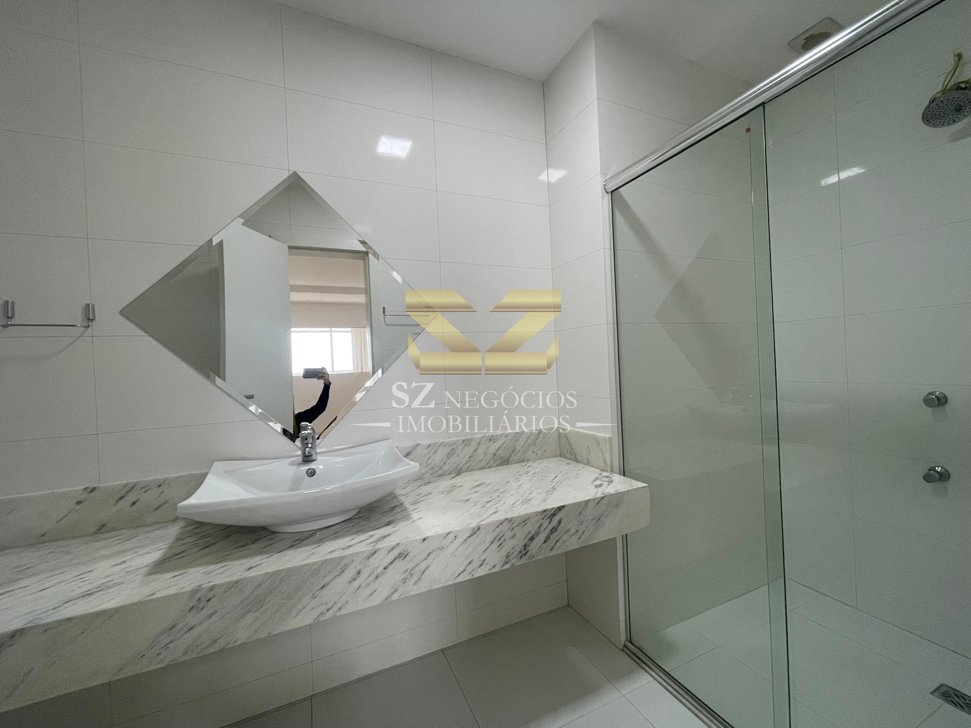 APARTAMENTO Á VENDA - EDIFÍCIO RESIDENCIAL PROVENCE - CENTRO