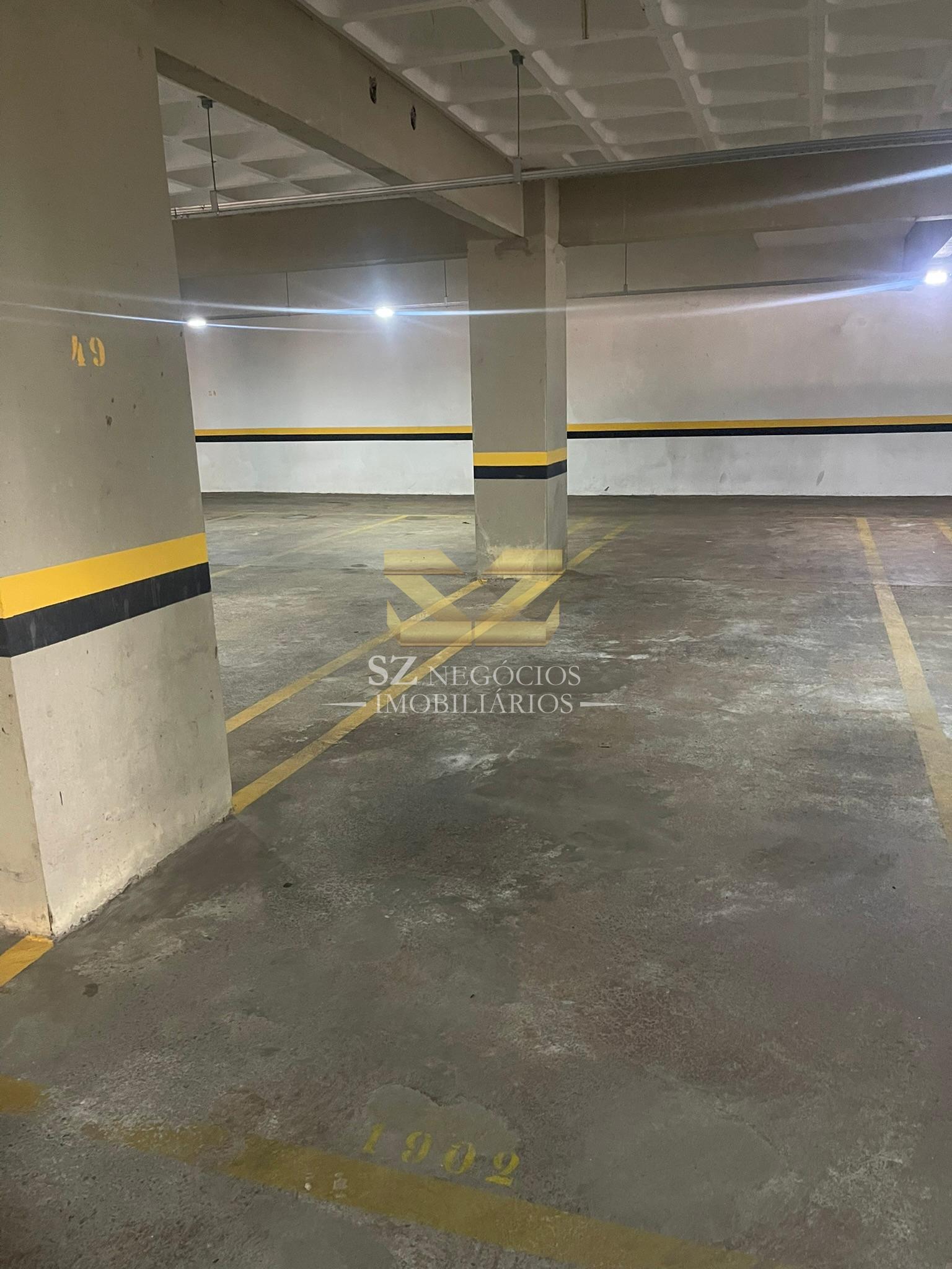 APARTAMENTO Á VENDA - EDIFÍCIO RESIDENCIAL PROVENCE - CENTRO