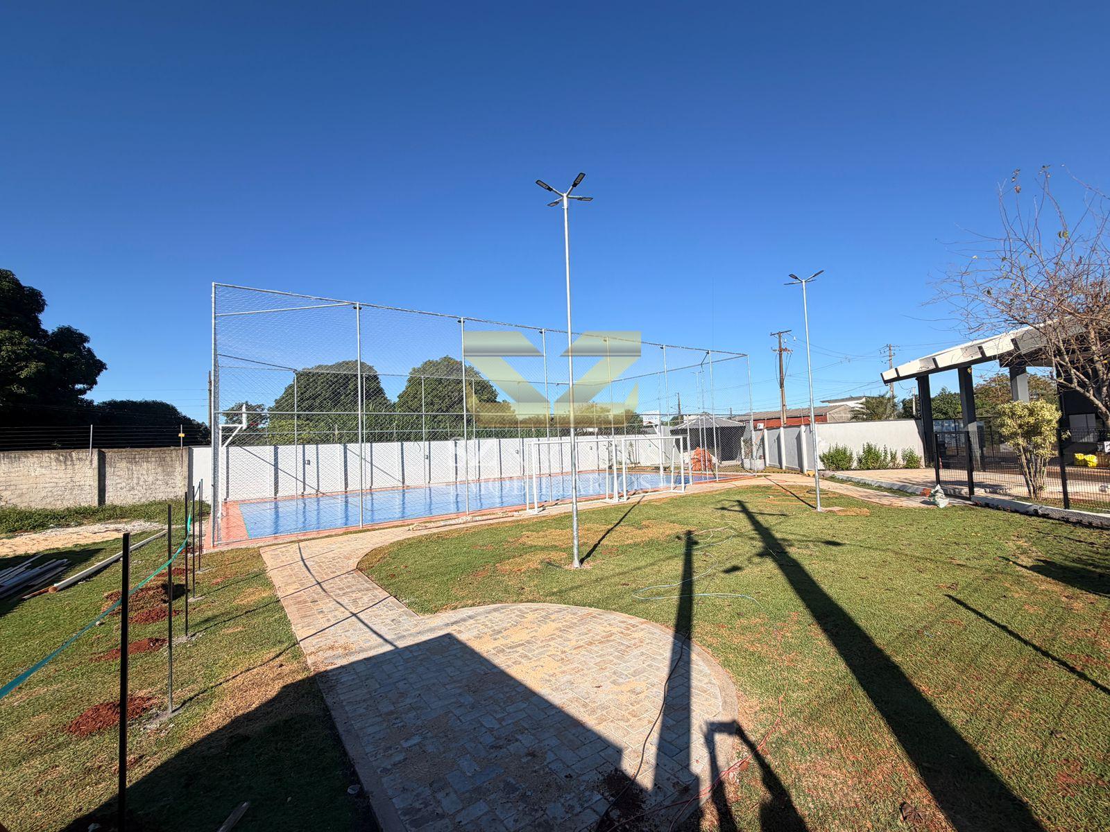 CASA À VENDA COM 01 SUÍTE NO CONDOMÍNIO ARARAS, FOZ DO IGUAÇU - PR